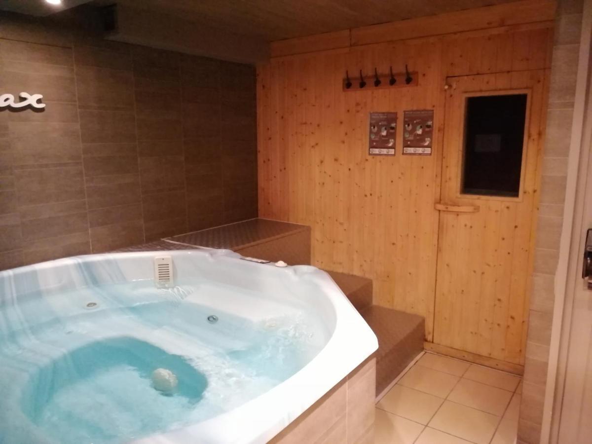 Chalet Hotel Les Airelles プラローニャン・ラ・ヴァノワーズ エクステリア 写真