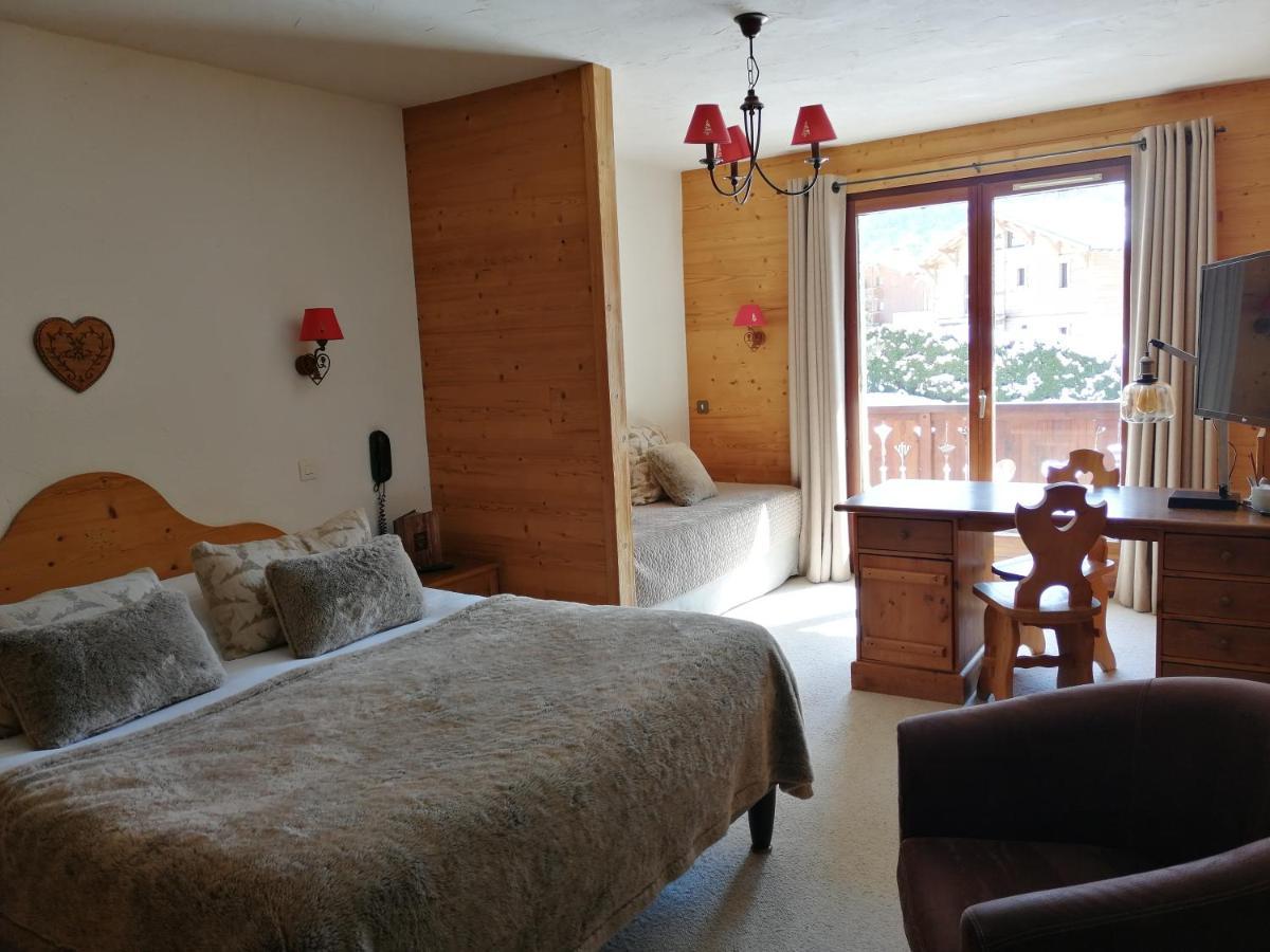 Chalet Hotel Les Airelles プラローニャン・ラ・ヴァノワーズ エクステリア 写真