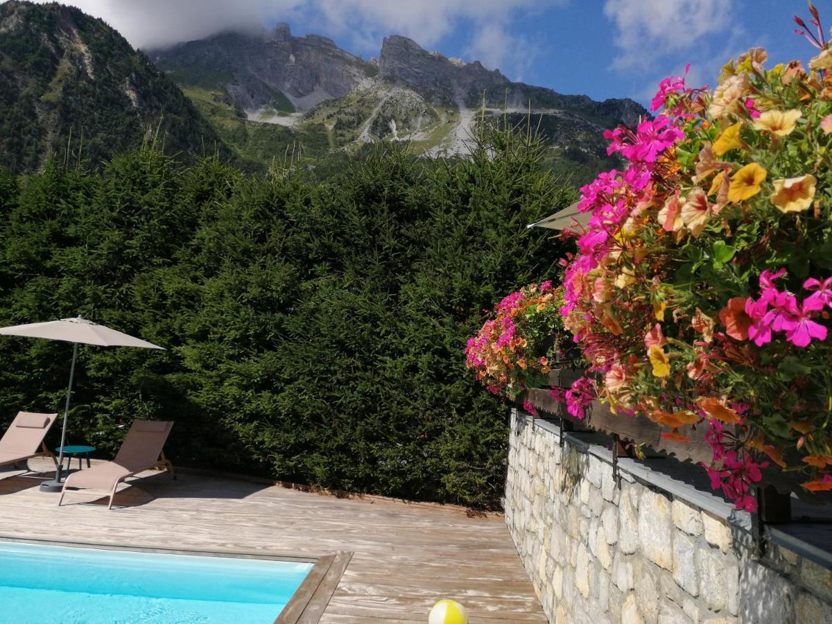Chalet Hotel Les Airelles プラローニャン・ラ・ヴァノワーズ エクステリア 写真